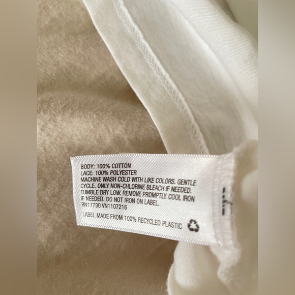 And Ea Wy Women White Tee - Picture 5 of 5